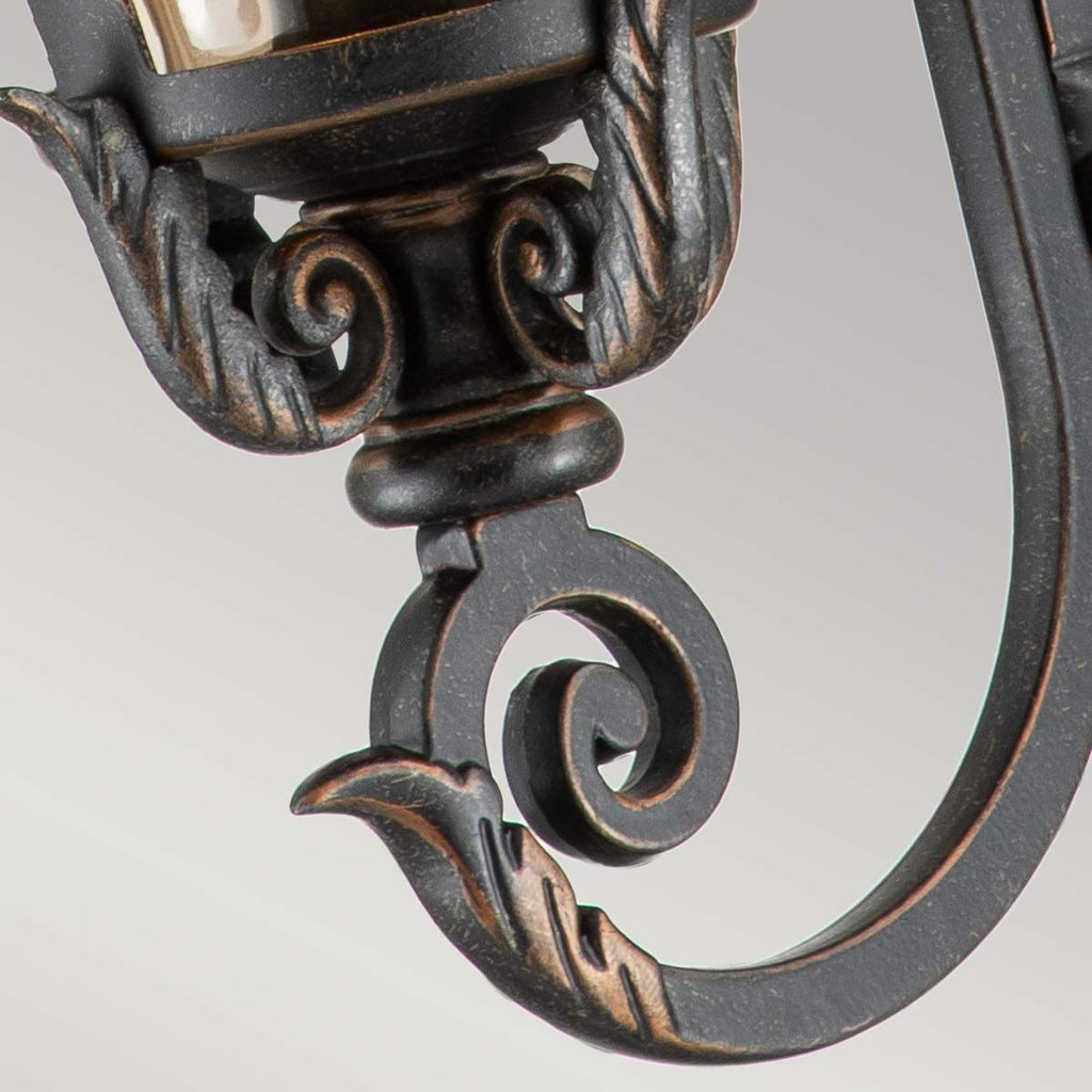 BT1-M exterior Baltimore Medium wall light, IP43