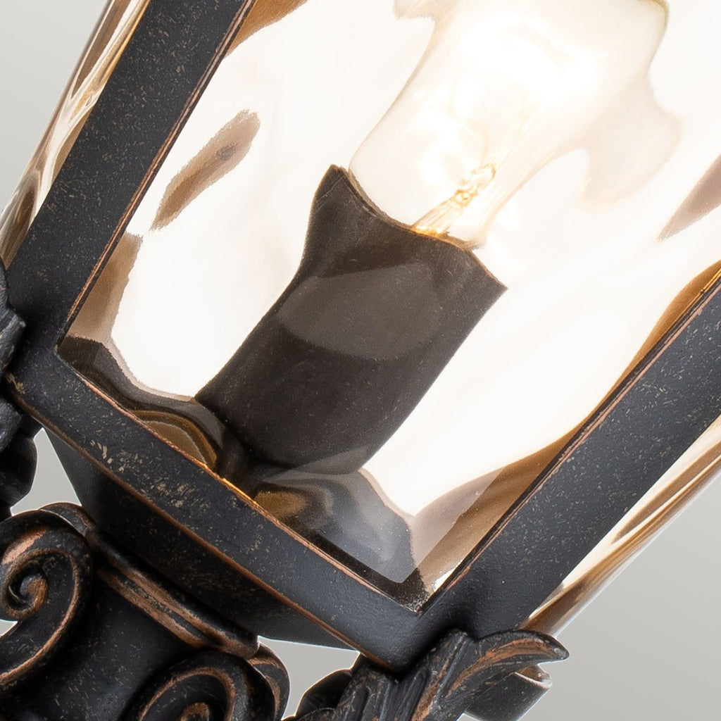 BT3/L exterior Baltimore Large pedestal lantern, IP43