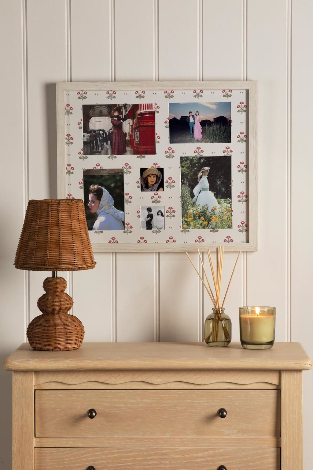 Laura Ashley Harthill Daisies Photo Frame Matt White and Multi Coloured LA3756766-Q