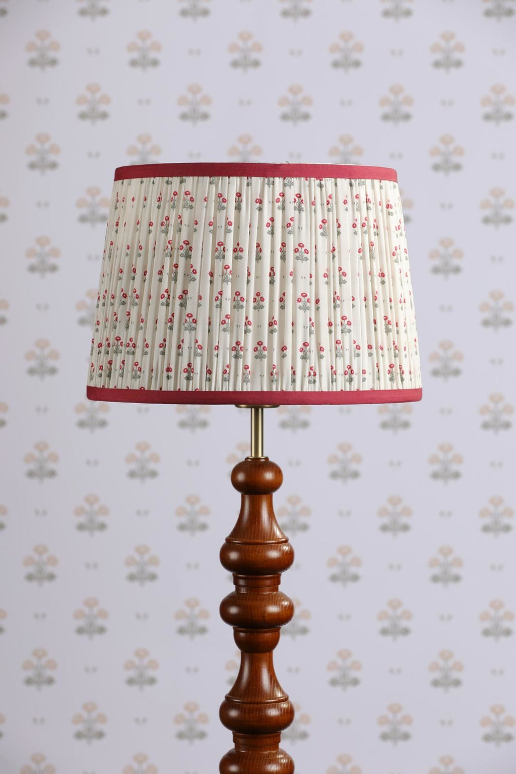 Laura Ashley Harthill Daisies Cream Cotton Tapered Drum Shade 30cm/12 inch LA3756742-Q