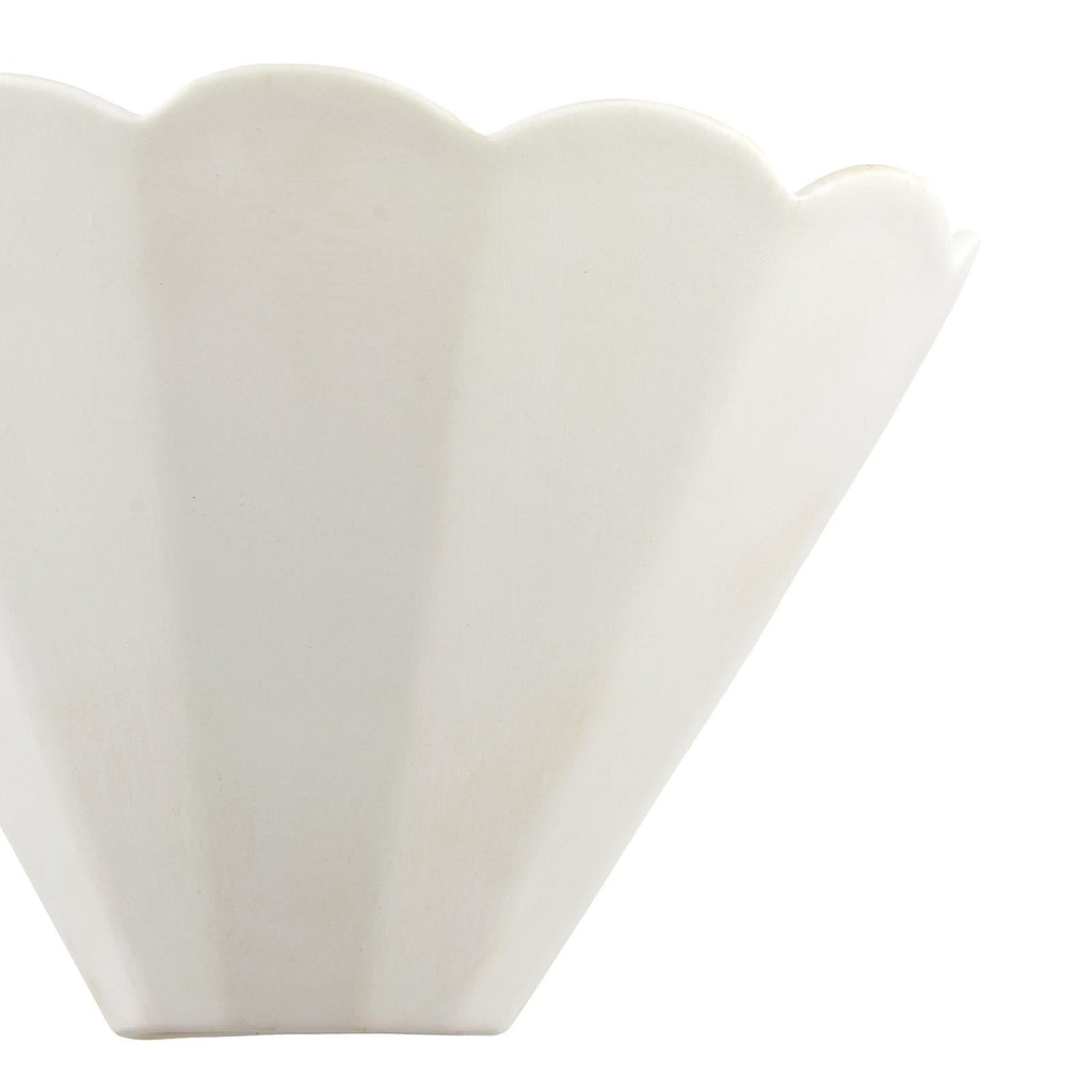 Laura Ashley Scallop Wall Washer White Ceramic LA3756707-Q