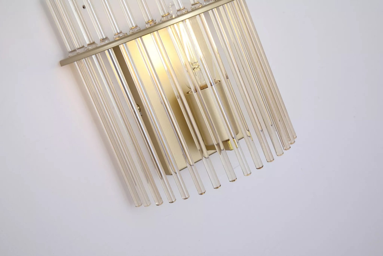 Swizzle Wall Light In Gold Finish With Champagne Rods 55625CP