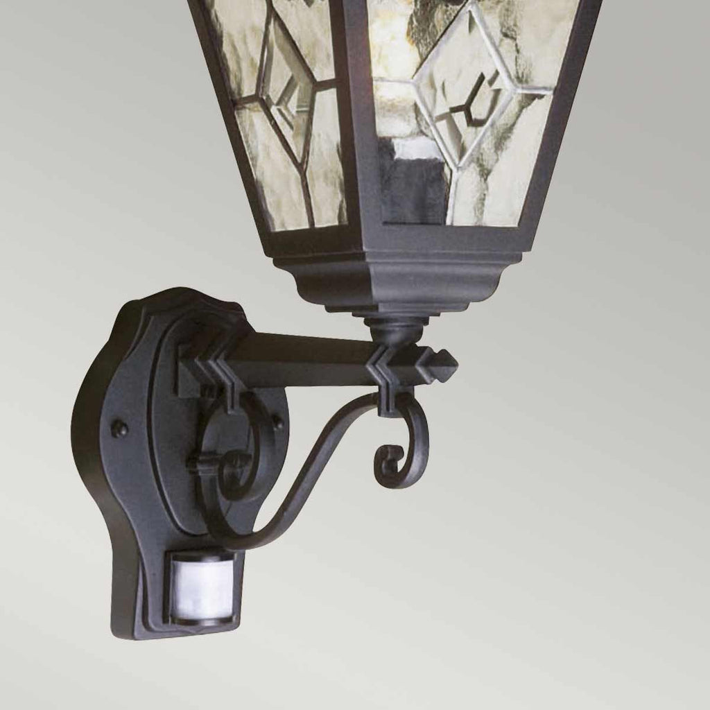 NR1/PIR Norfolk PIR Security Exterior Lantern IP43